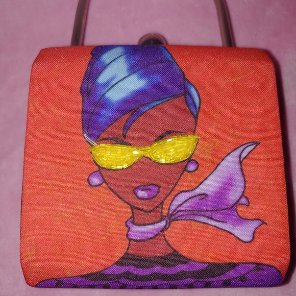 Far Nine Handbags - Vintage Far Nine hard shell clutch.